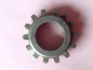 RR Merlin starter reduction gearbox planet gear ( original part) only one - Picture 1 of 3