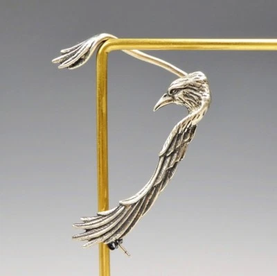 ÚNICO LADO IZQUIERDO Plata Esterlina Cuervo Pájaro Ala Abierta Pendiente Oreja Puño Oruga Foto 1 de 4