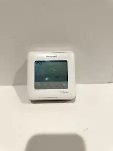 HONEYWELL HOME TH4110U2005 T4 Pro Series Thermostat Programmable USED - Picture 1 of 7