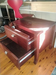 Elegant Vintage Hardwood Bedside Table 2xdrawer - Picture 1 of 2