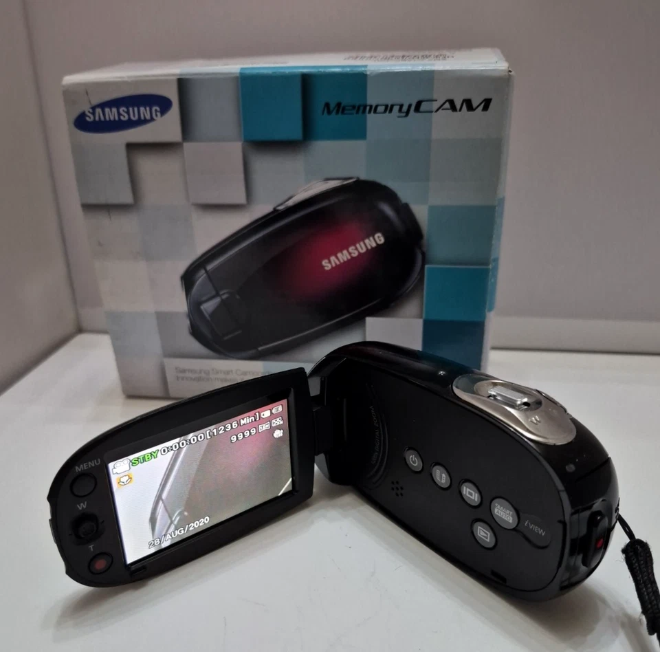 Samsung Smart Memory Cam SMX-C19BP/XEU Digital Camcorder 10x Zoom - Image 1 of 4