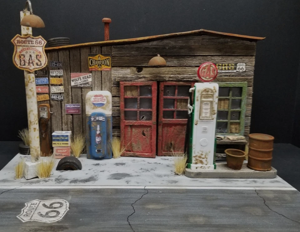 "LAST CHANCE GAS" DISPLAY DIORAMA FOR YOUR CARS, HANDMADE, 1:18, RT. 66 THEME - Image 1 of 4