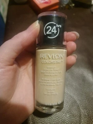 Revlon Colorstay Makeup Normal Dry Skin Foundation 24 hour 110 Ivory SPF 20 - Image 1 of 3