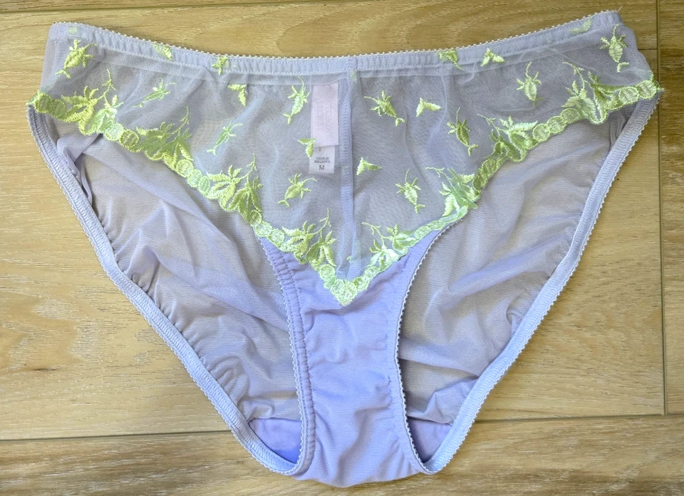 Bragas de bikini vintage Victoria's Secret lavanda bordadas encaje malla transparente S Foto 1 de 3