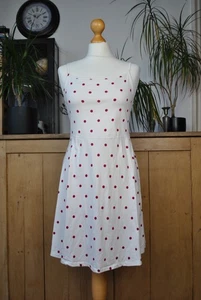 Vestido Jersey Beige Reino Unido 12 de ASOS - Sin Mangas, Lunares Rojos, Informal - Imagen 1 de 13
