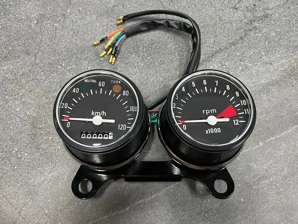 HONDA CB125S CL125S SL125 SL175 XL125 XL175 CB125 CG125 SPEEDOMETER + TACHOMETER Foto 1 de 4