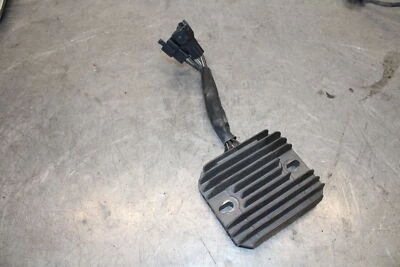 03-07 REGULADOR DE VOLTAJE RECTIFICADOR SUZUKI SV1000S 32800-16G00 BB657 Foto 1 de 4