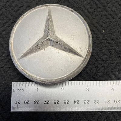 Mercedes Benz Factory OEM Bundt Wheel Center Rim Cap Mexican Hat Hub Cover C0709 - Image 1 of 3
