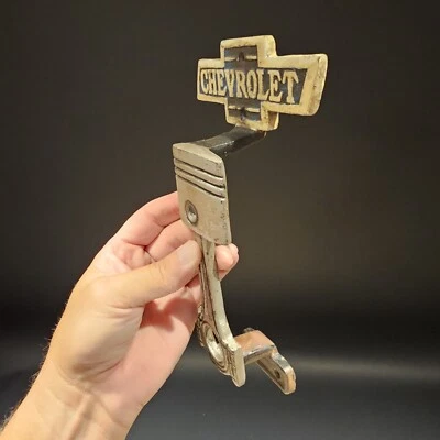 Manija de puerta Chevrolet de hierro fundido estilo antiguo de 9 3/4" Foto 1 de 4