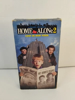 Home Alone 2: Lost in New York (VHS 1993) Macaulay Culkin - Image 1 of 4