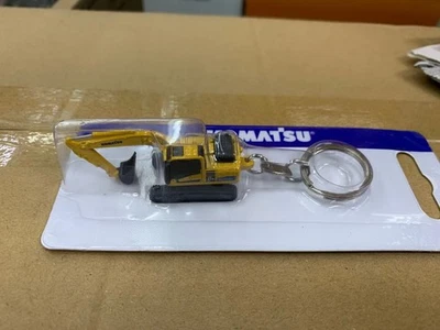Universal Hobbies Komatsu HB215 Hybrid Excavator Diecast Key Ring Key Fob UH5852 - Image 1 of 3