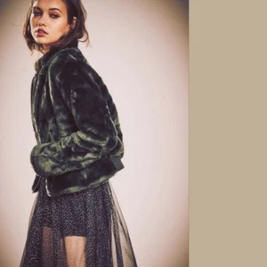 Free People Furry Bomber Luxe Jacke Medium M NEU Neu mit Etikett Isle Green - Bild 1 von 4