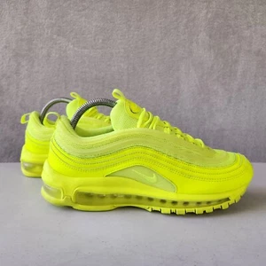 Nike Air Max 97 Schuhe Damengröße 9 Turnschuhe Triple Volt neongelb Highlighter - Bild 1 von 10