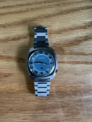 ORIGINAL 1971 Bulova Accutron Model 261 Mens Stainless Steel Wristwatch Serviced - Image 1 of 4