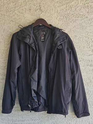 Jaqueta HyVent preta média com capuz por The North Face - Imagem 1 de 4