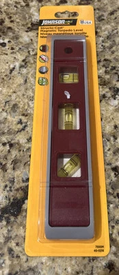 NEW JOHNSON 7500M STRUCTO CAST PLASTIC 9" MAGNETIC TORPEDO LEVEL TOOL - Image 1 of 2