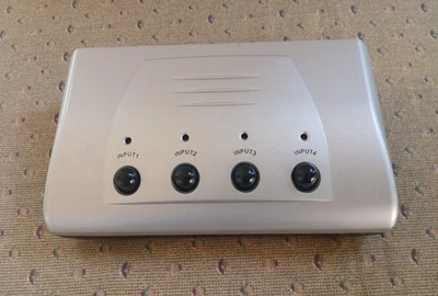 Philips Audio Video 4-Way S-Video Selector Switch  SWS2325W/17 - Image 1 of 4