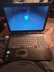 TOSHIBA SATELLITE C55-B5272 - INTEL I3 3217U-4GB, 250GB, Bad Keyboard - Picture 1 of 8