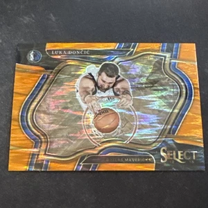2022-23 Panini Select Luka Doncic Courtside Orange Flash #251 - Picture 1 of 6
