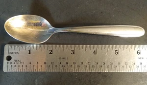 Oneida Peninsula Stainless Teaspoon 6.375" long - Picture 1 of 4