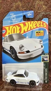 Hot Wheels 2023 125/250 Porsche 911 Carrera RS 2.7 White 8/10 Retro Racers - Picture 1 of 3