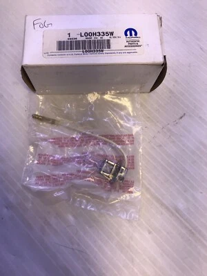 NUEVO OEM Dodge Intrepid Lámpara Antiniebla Bombilla Mopar Sellado Genuino Foto 1 de 4