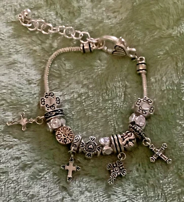 "Pulsera Premier Designs Charm Cross Cuelga Tono Plata 7"" - 9"" B17" Foto 1 de 4