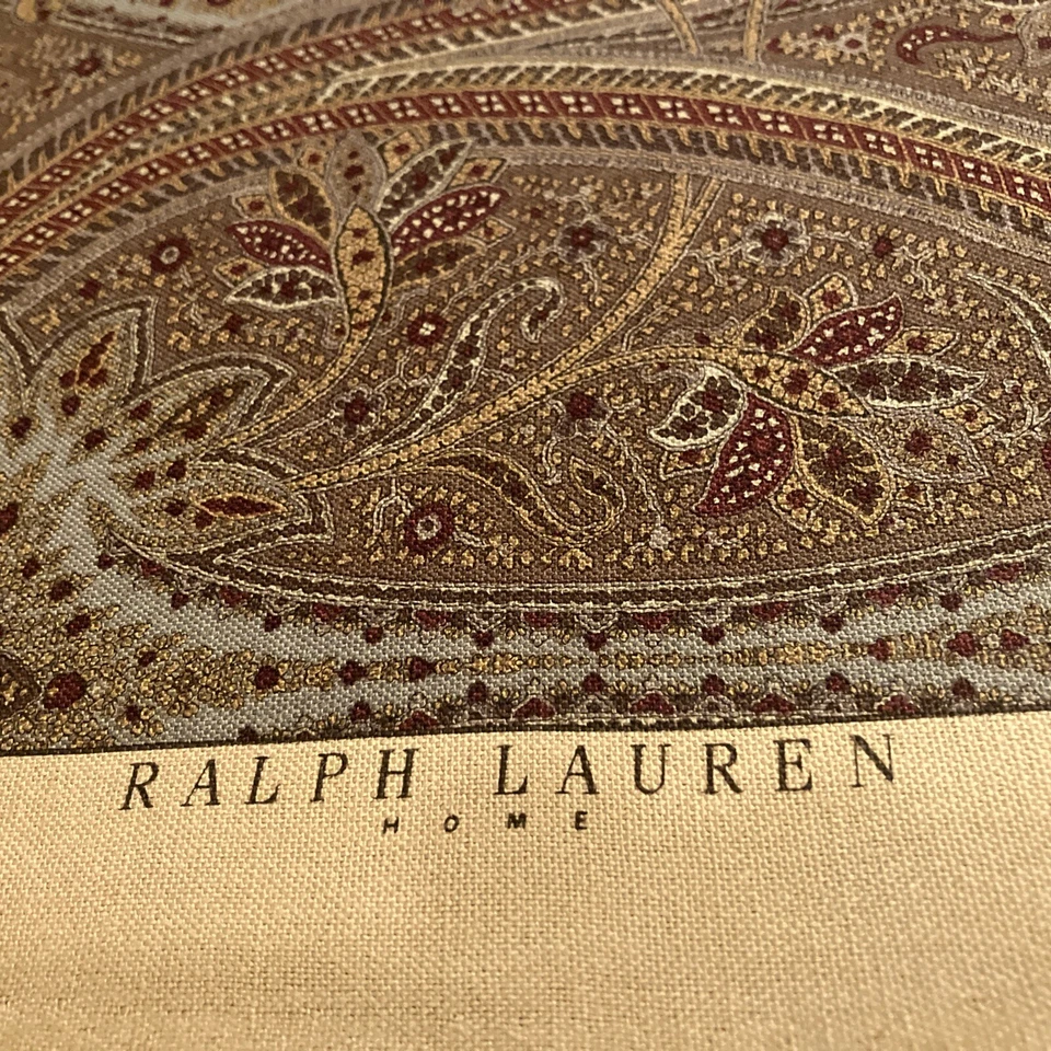 Ralph Lauren Havergate Paisley Fabric, 2 YardsColor: Willow - Image 1 of 4