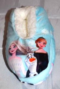 Disney Frozen Elsa/Anna Girl's S/M Fuzzy Bubba Slipper Sock Shoe Size 8 - 13 - Picture 1 of 3