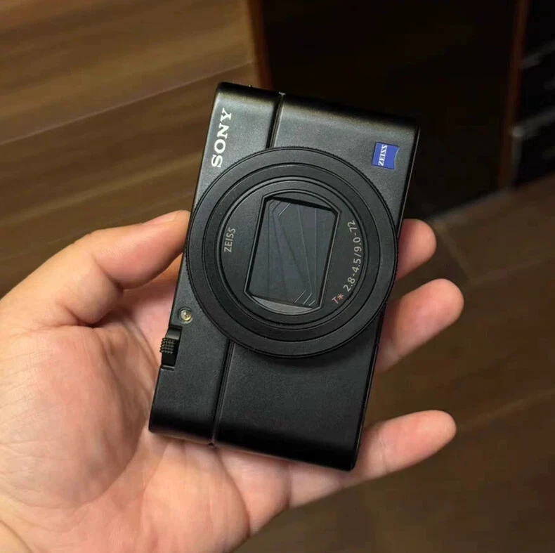 Preços baixos em Sony Cyber-shot DSC-RX100 VII Câmeras Digitais