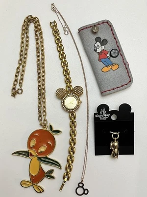Lote 5 Vintage DISNEY Varios Mixtos Joyería Reloj 925 Collar Llavero y Dije Foto 1 de 4