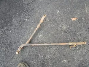 unknown rear mudguard bracket/frame section - Picture 1 of 3