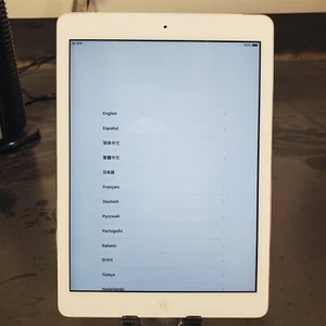 Apple iPad Air 16GB A1475 Wi-Fi + 4G Unlocked 9.7" White Batt. 100% Read #2 - Picture 1 of 12