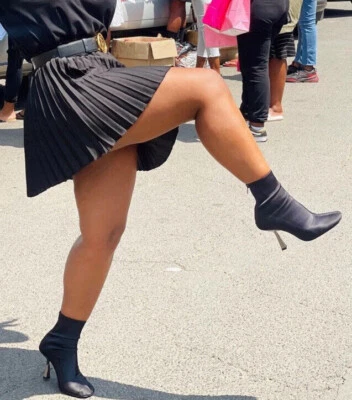 NUEVO ZARA NEGRO 100% SATINADO METALIZADO TACÓN ALTO BOTINES REF. 3108/710 Foto 1 de 4