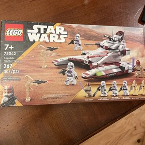 LEGO Star Wars: Republic Fighter Tank (75342) Sets New Sealed Box - Picture 1 of 2