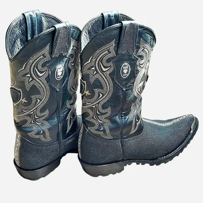 Botas vaqueras exóticas Stingray puntas de metal suela Vibram talla 8.5D México Foto 1 de 4