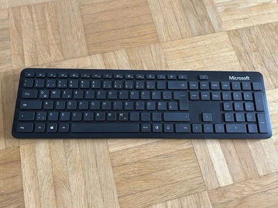 Microsoft Bluetooth Tastatur Schwarz Kabellos Batterie Gebraucht Homeoffice - Bild 1 von 4