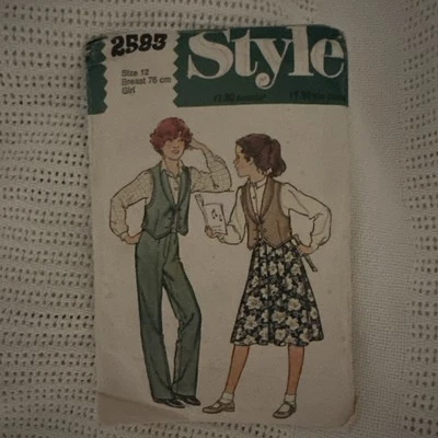 Style 2583 Girls Waistcoat, Skirt Trousers Vintage 70s Sewing Pattern Sz 12 - Image 1 of 4