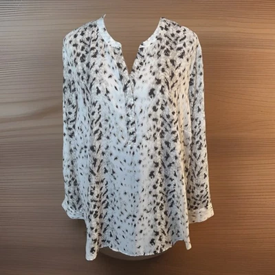 Top con botones cuello en V estampado animal marrón marfil violeta+claire ligero talla 2X Foto 1 de 4