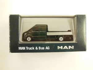 Herpa MAN TGE Bus DoKa verde oscuro modelo publicitario n.º 931632, 1:87 en embalaje original - Imagen 1 de 1