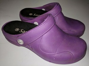 sanita rubber clogs