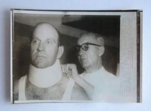 1952 Kardinäle Enos Schlachtverletzung AP Drahtfoto -  - Bild 1 von 1