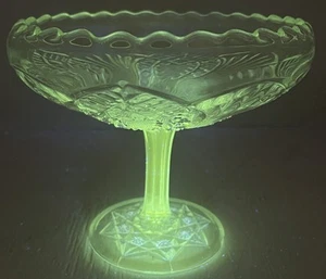 Antike EAPG Bryce Higbee Madora Pfeilspitze Manganganglas 6”x 7,5” Kompott - Bild 1 von 16