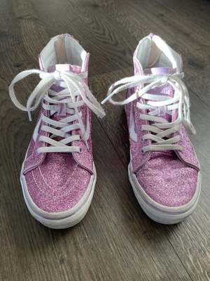 Furgonetas altas rosa brillante para niñas talla 2,5 Foto 1 de 4