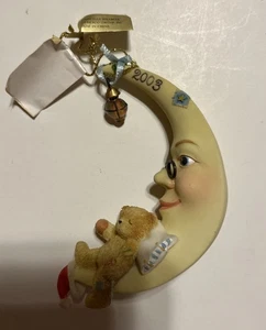 2003 Cherished Teddies Bär schläft/Mond hängendes Ornament #112393 - Bild 1 von 2