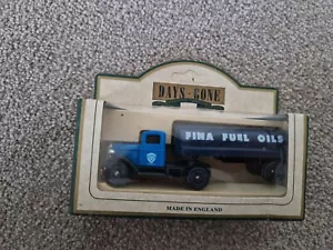 LLEDO DAYS GONE CLASSIC 'FINA FUEL OILS' 1935 FORD ARTICULATED TANKER REF 62002 - Picture 1 of 2