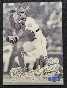 1998 FLEER ULTRA #210P IVAN RODRIGUEZ #/100 PLATINUM MEDALLION RANGERS #34/100 - Picture 1 of 3