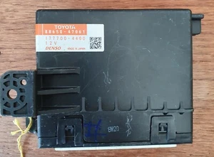 TOYOTA PRIUS TEMPERATURE CONTROL MODULE UNIT ECU 88650-47061 / 2009-15 - Picture 1 of 4