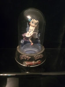 Franklin Mint King Features 1996 Betty Boop Cool Breeze Hand Painted Sculpture - Picture 1 of 4