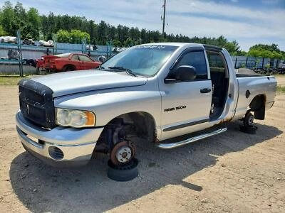 Pinza de freno delantera izquierda Dodge RAM 1500 2002-2004 Foto 1 de 3